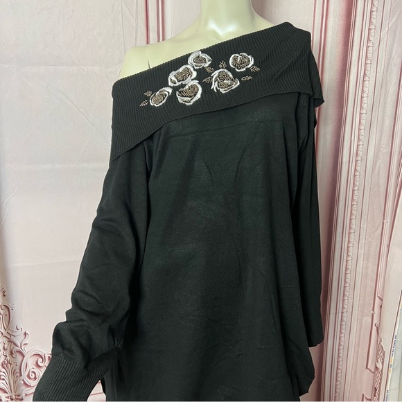 Hayden Park Black Embroidered Beaded Long Sleeve Knit Sweater Top - Picture 15 of 15